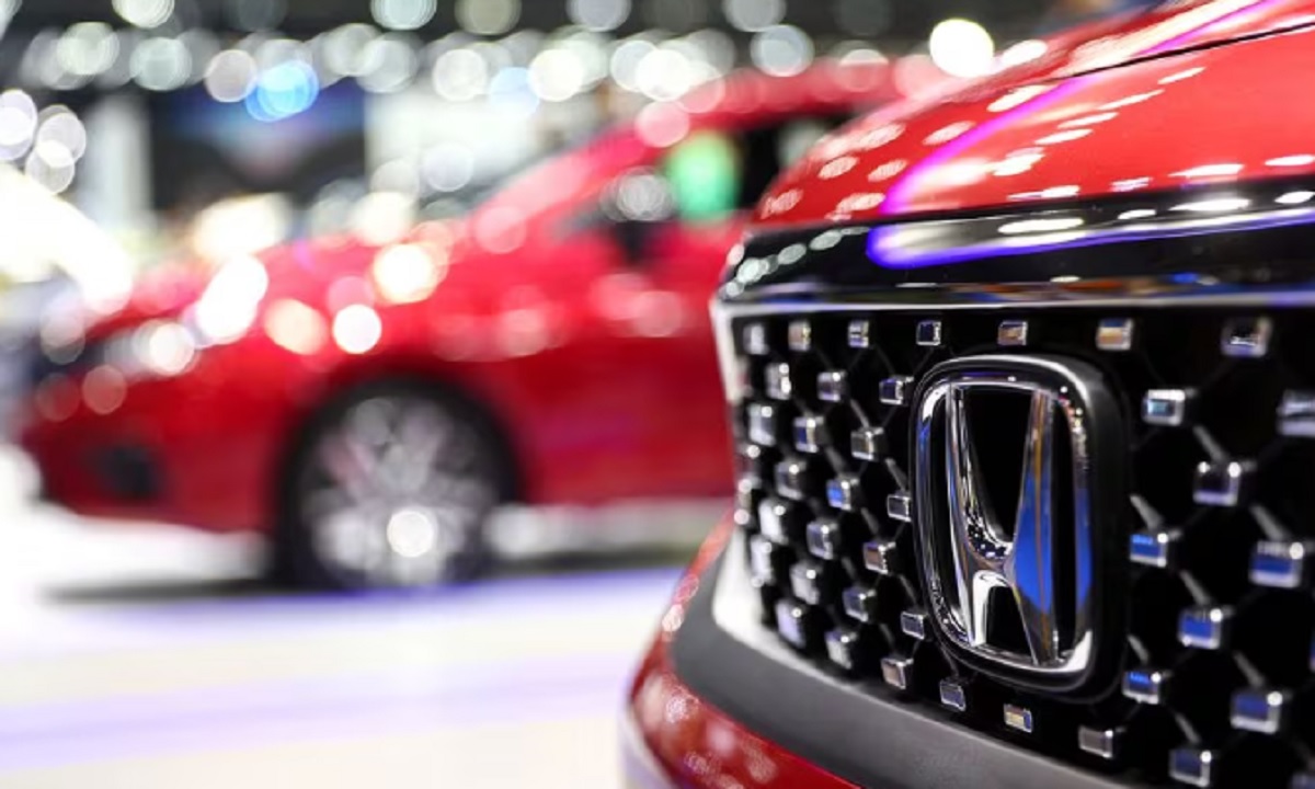 Honda recalls 750,000 cars due to airbag problems