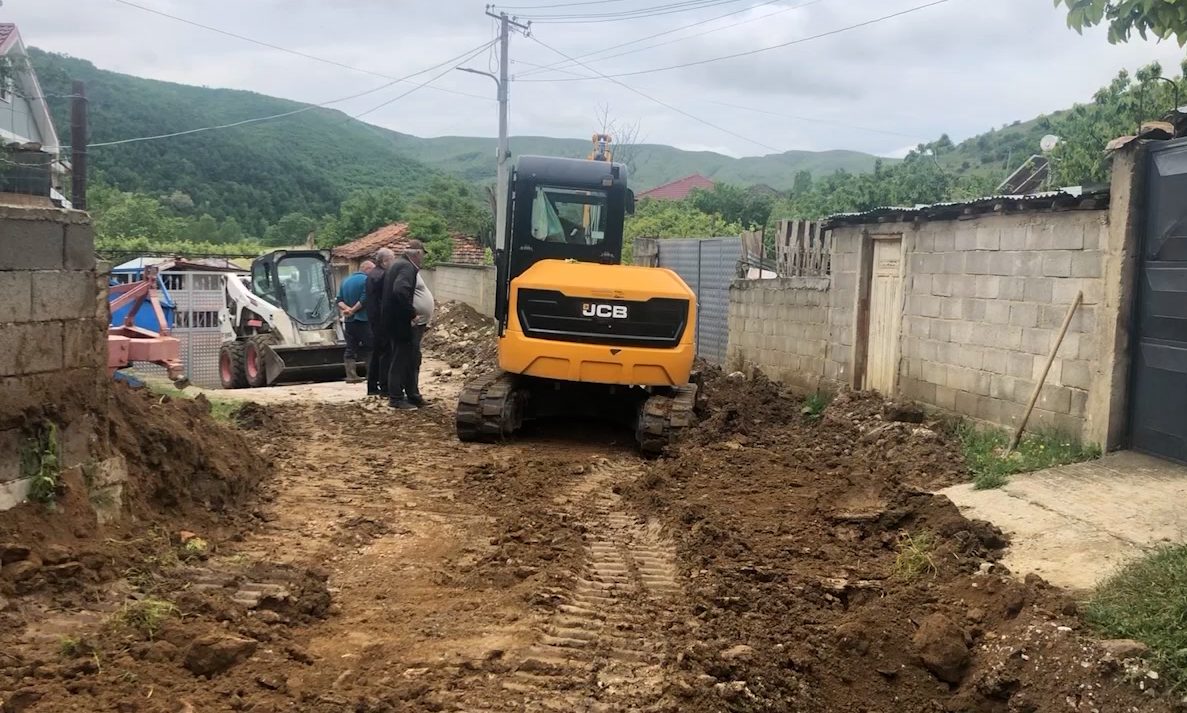 Rehabilitimi i kanalizimeve të ujrave të zeza në fshatin Klocë