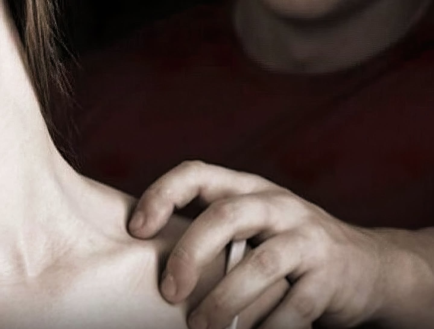 Maliq – Hetim për dyshime të abuzimit seksual ndaj një 30-vjeçareje nga vjehrri i saj