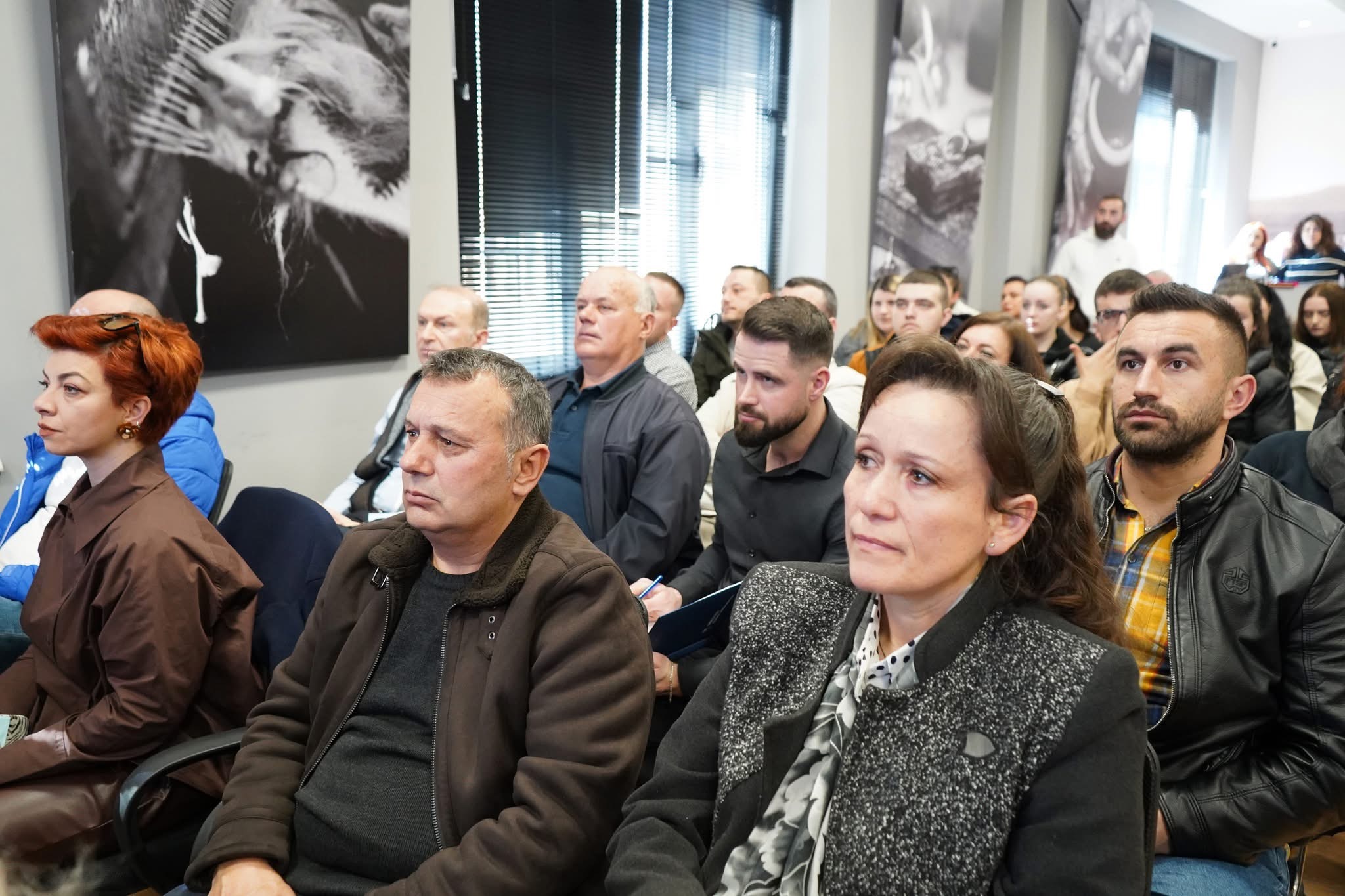 Dita e Hapur për Turizmin e Juglindjes, 19 udhërrëfyes të rinj certifikohen në Korçë Dita e Hapur për Turizmin e Juglindjes, 19 udhërrëfyes të rinj certifikohen në Korçë