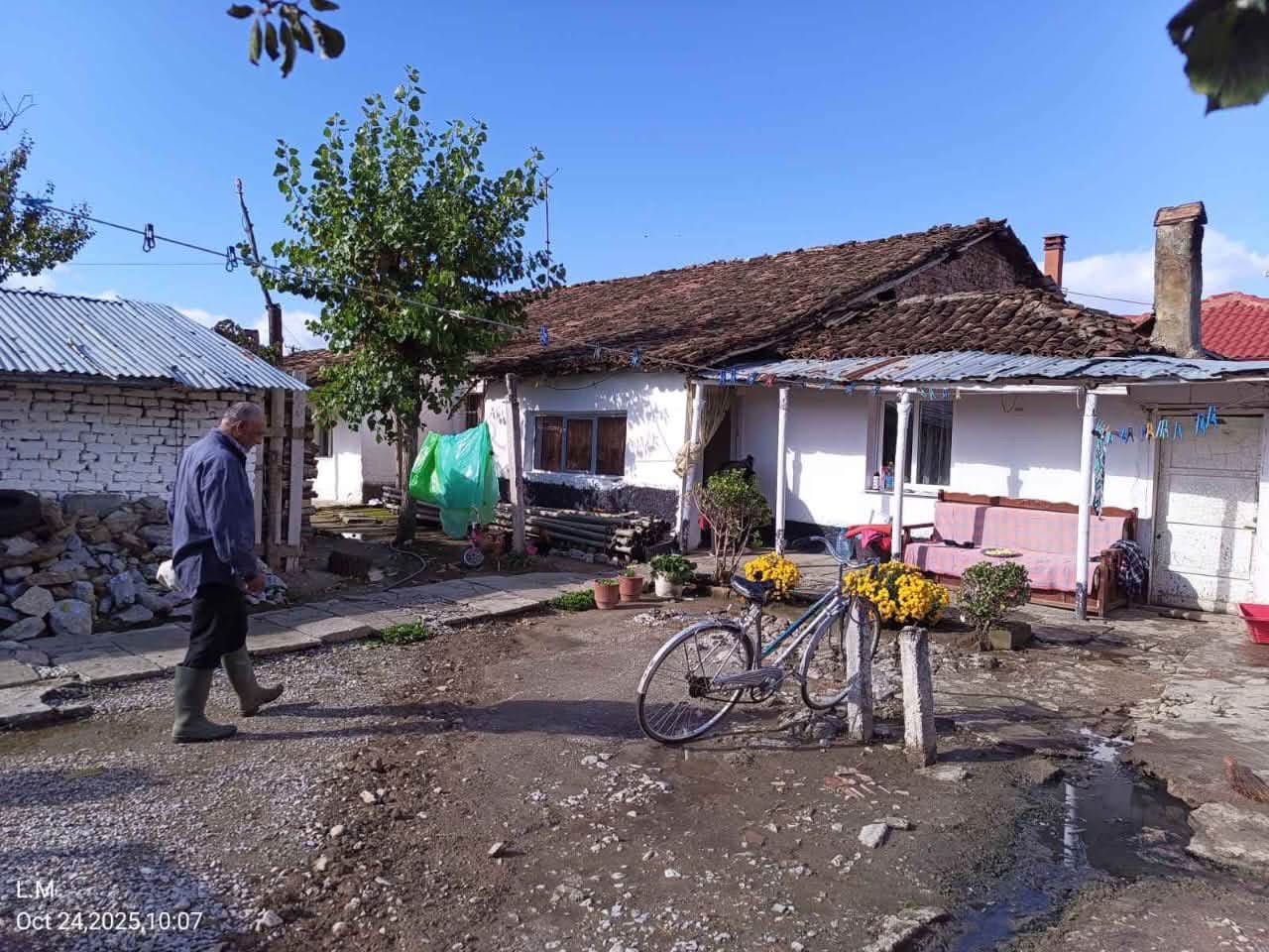 Bashkia Maliq mbështet 43 familje të tjera, mbi 300 përfituese nga programi i bashkëfinancuar me Ministrinë e Ekonomisë dhe Inovacionit